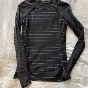 Lululemon Long Sleeve/base layer